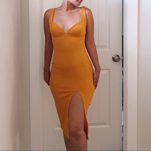 Missguided Dresses & Skirts - Side Slit Midi Dress